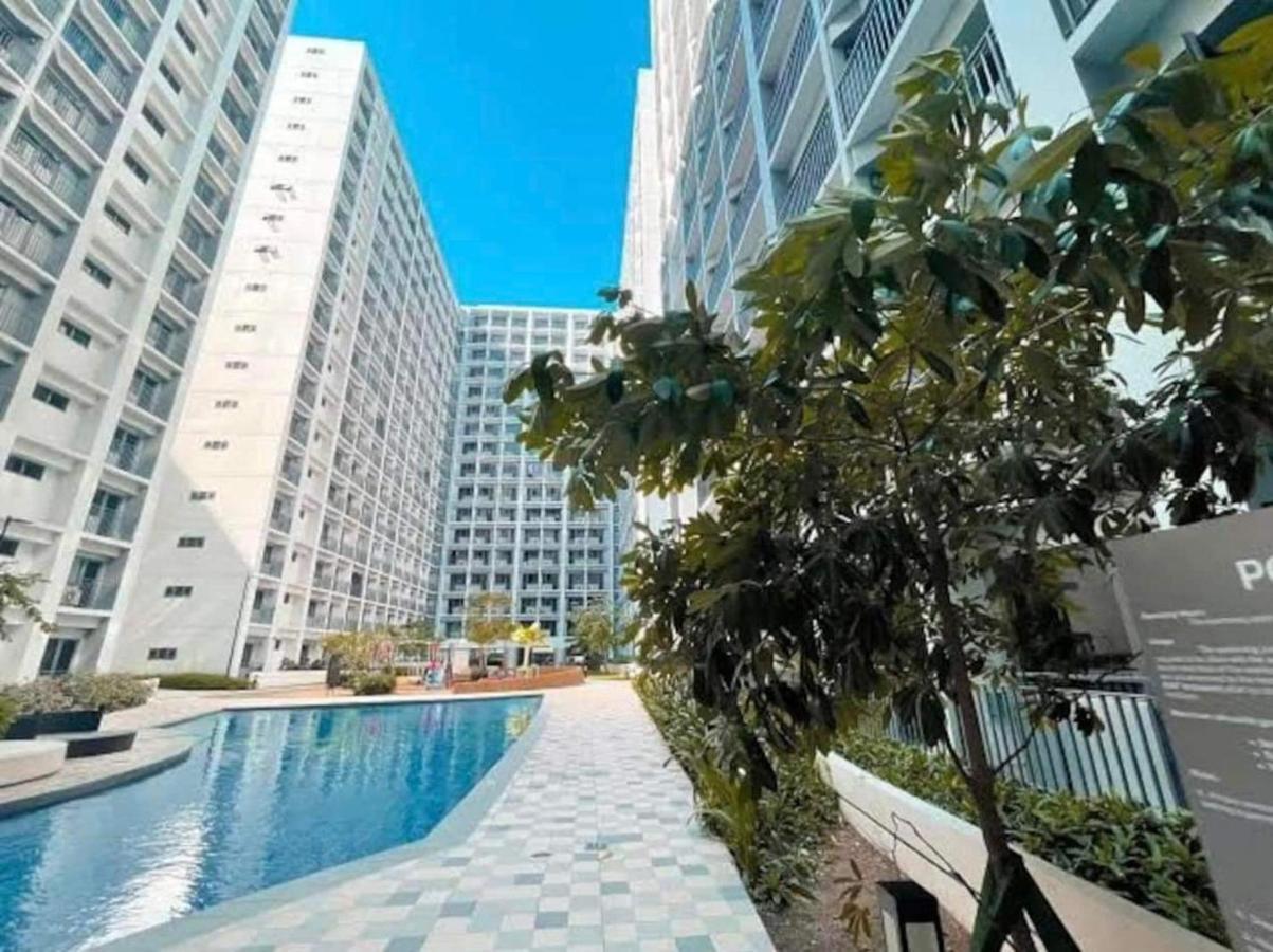Deluxe Suites Razelles 2 At Shore 2 Residences Tower 1 Pasay Exterior photo